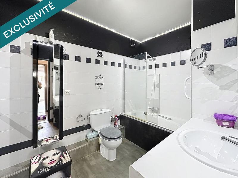 Appartement - 150 m² - 6 pièces