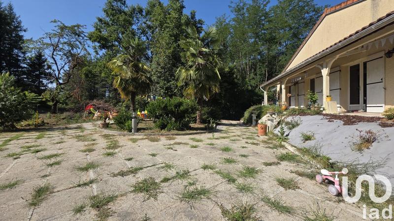 Maison - 196 m² - 8 pièces