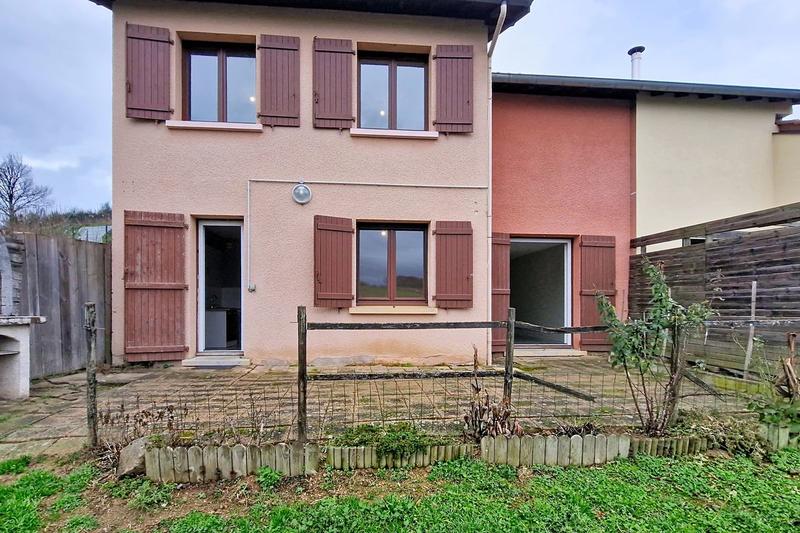 Maison - 90 m² - 5 pièces
