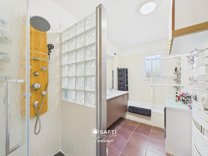 Maison - 90 m² - 4 pièces