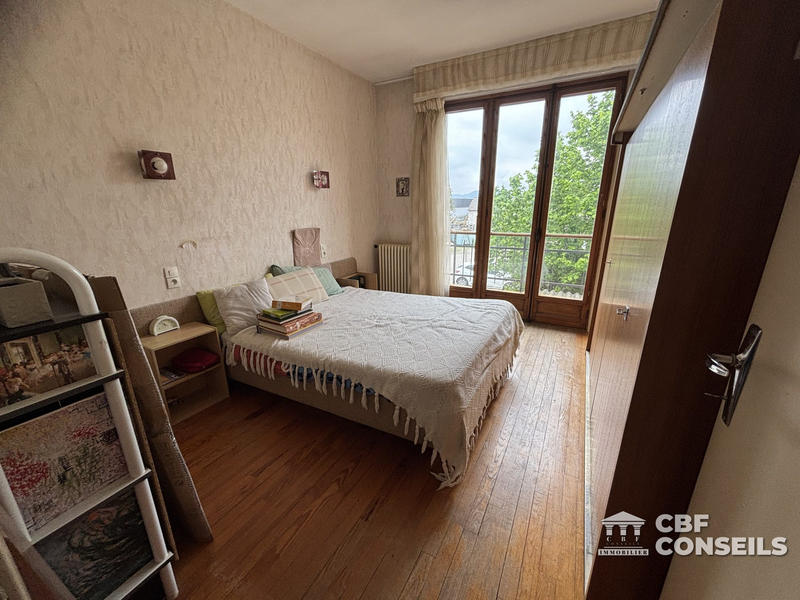 Maison - 150 m² - 7 pièces