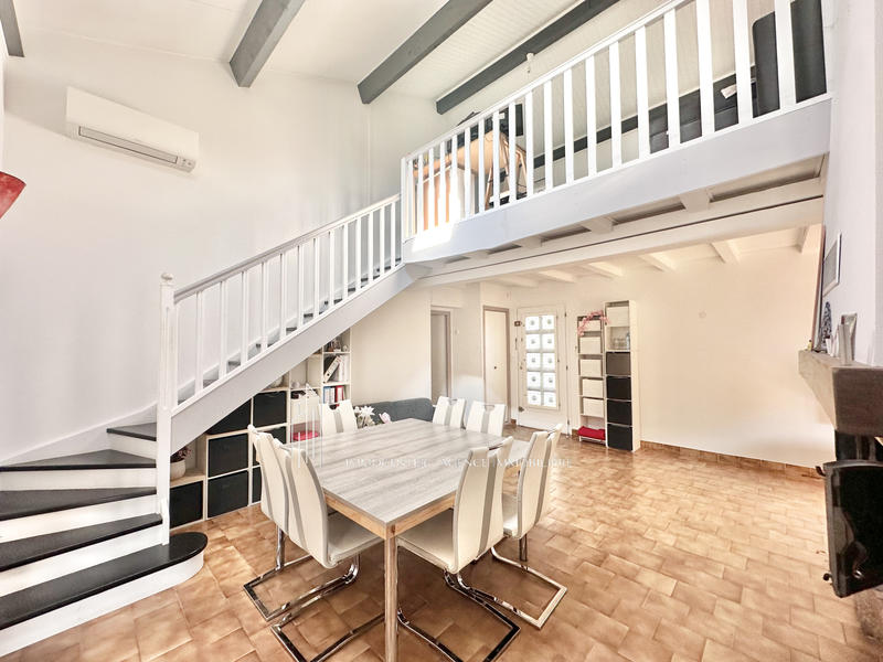 Villa - 136 m² - 5 pièces