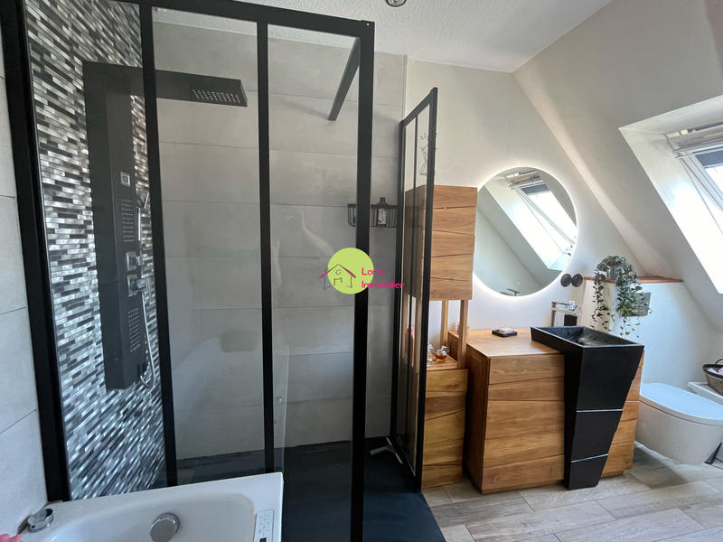 Maison contemporaine - 122 m² - 6 pièces