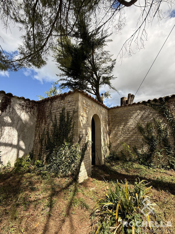 Maison ancienne - 280 m² - 9 pièces