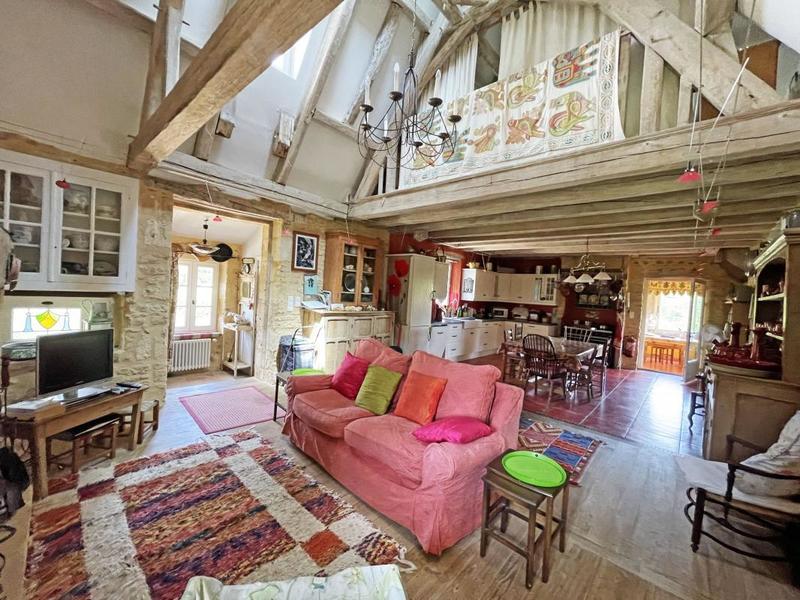 Maison - 287 m² - 7 pièces