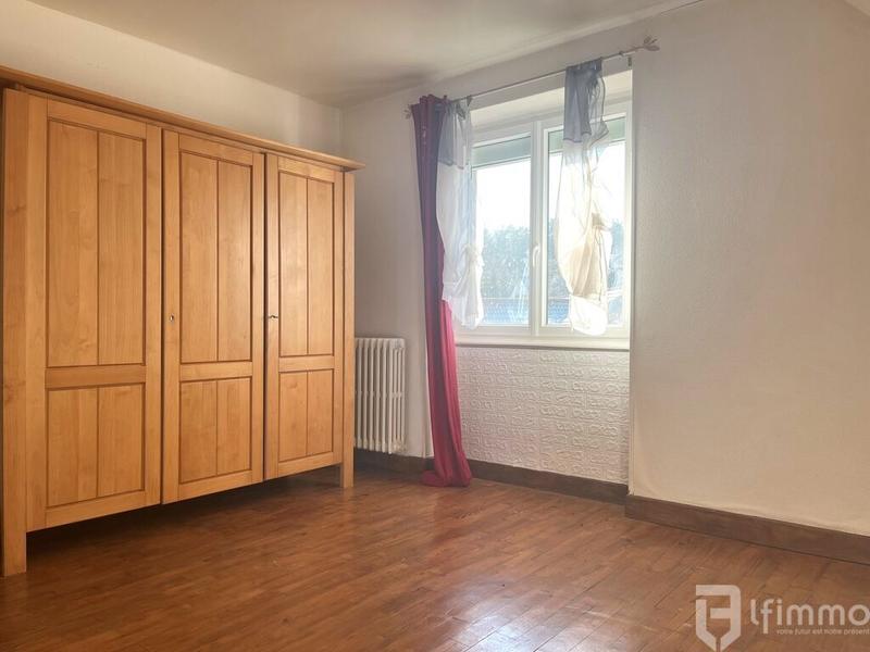 Maison - 140 m² - 7 pièces