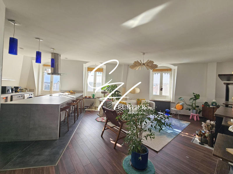 Appartement - 78 m² - 3 pièces