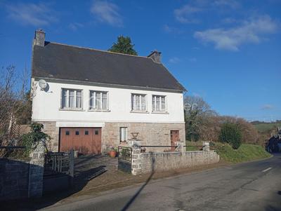 Maison traditionnelle - 97 m² - 6 pièces