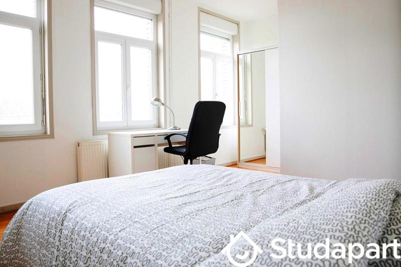 Chambre - 11 m² - 1 pièce