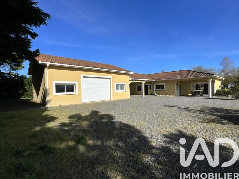 Maison - 152 m² - 6 pièces