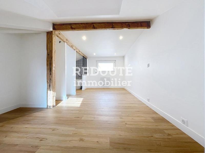 Appartement - 80 m² - 3 pièces