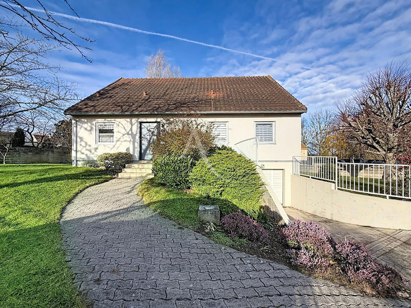 Maison - 150 m² - 7 pièces