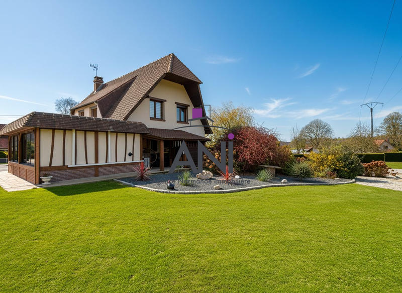 Maison - 204 m² - 7 pièces