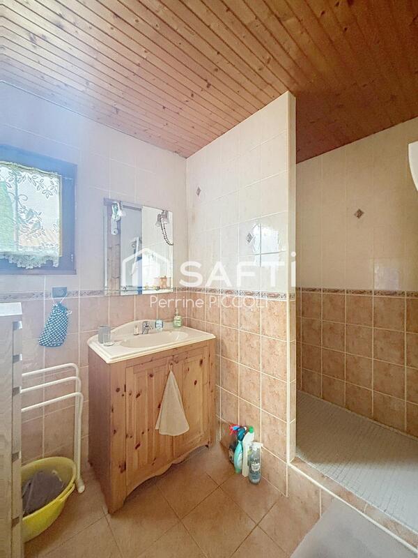 Maison - 94 m² - 4 pièces