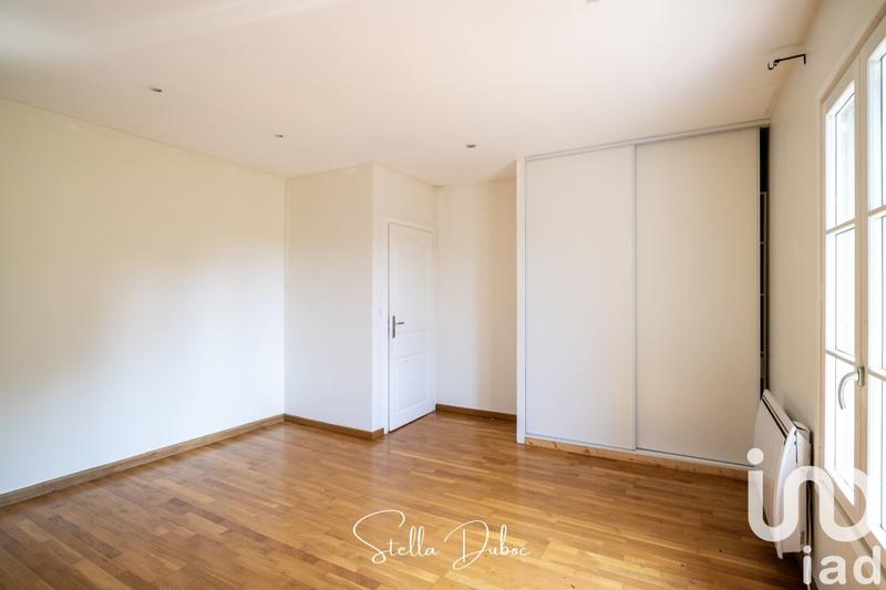 Maison - 185 m² - 6 pièces