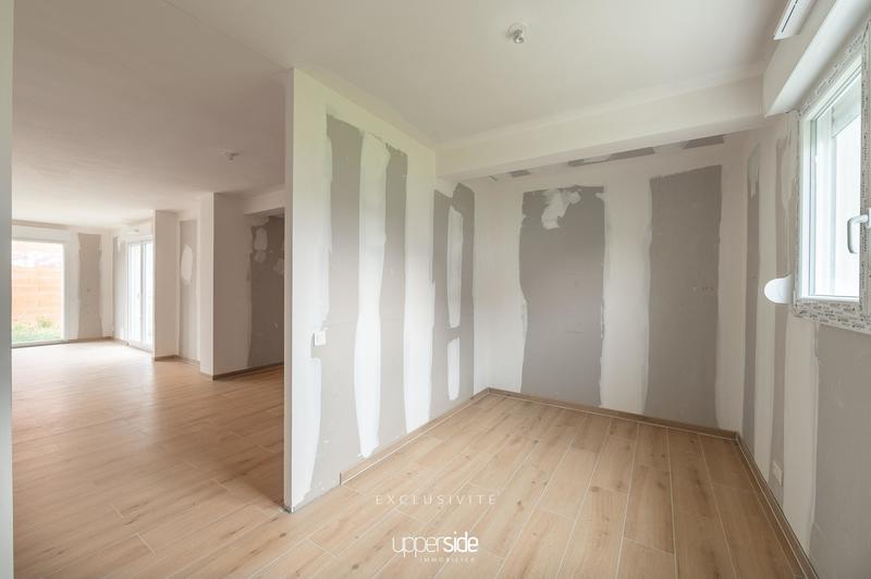 Maison - 93 m² - 4 pièces