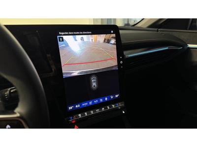 Renault Mégane E-Tech 220 ch autonomie confort Gsr2 Iconic