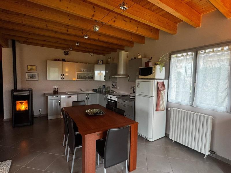 Maison - 144 m² - 6 pièces