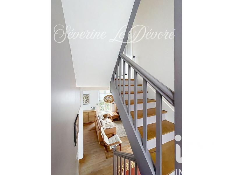 Maison - 127 m² - 7 pièces