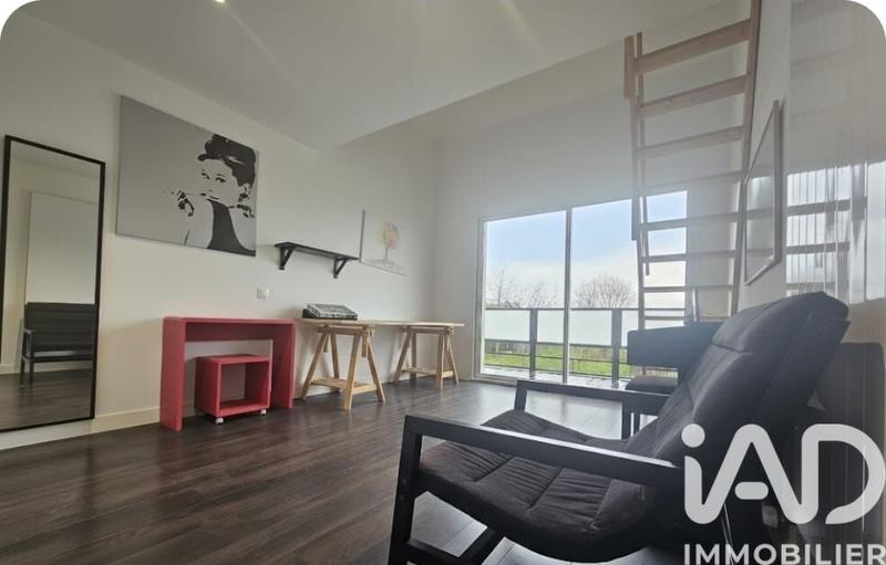 Maison - 244 m² - 8 pièces