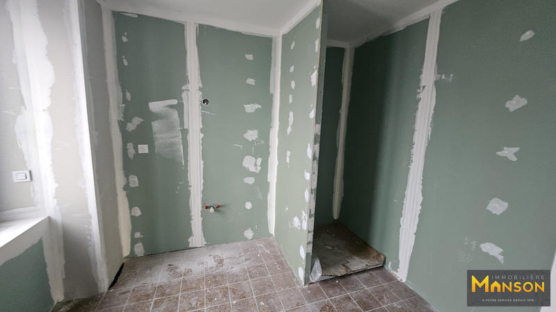 Maison - 165 m² - 8 pièces