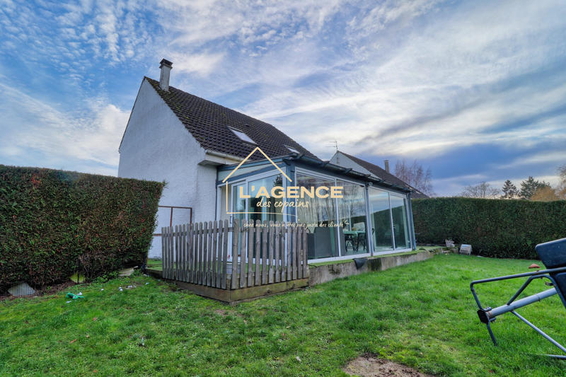 Maison - 90 m² - 5 pièces