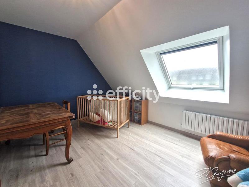 Maison - 224 m² - 9 pièces