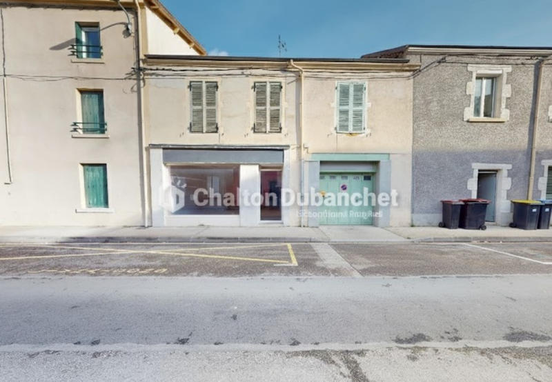 Maison - 291 m² - 10 pièces