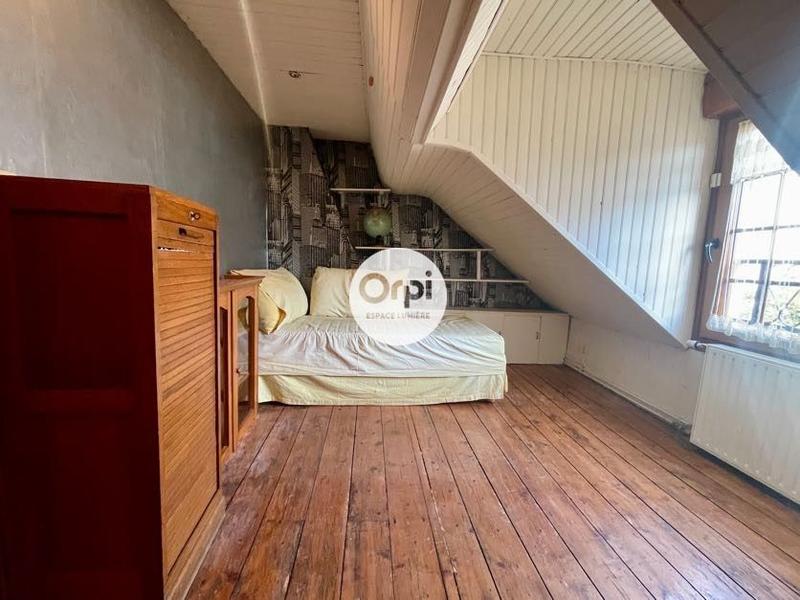 Maison - 104 m² - 4 pièces