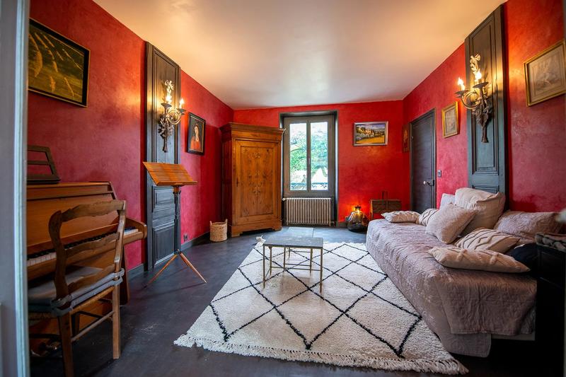 Maison de ville - 200 m² - 7 pièces