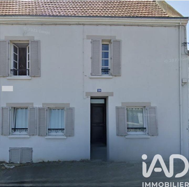 Maison de ville - 122 m² - 6 pièces