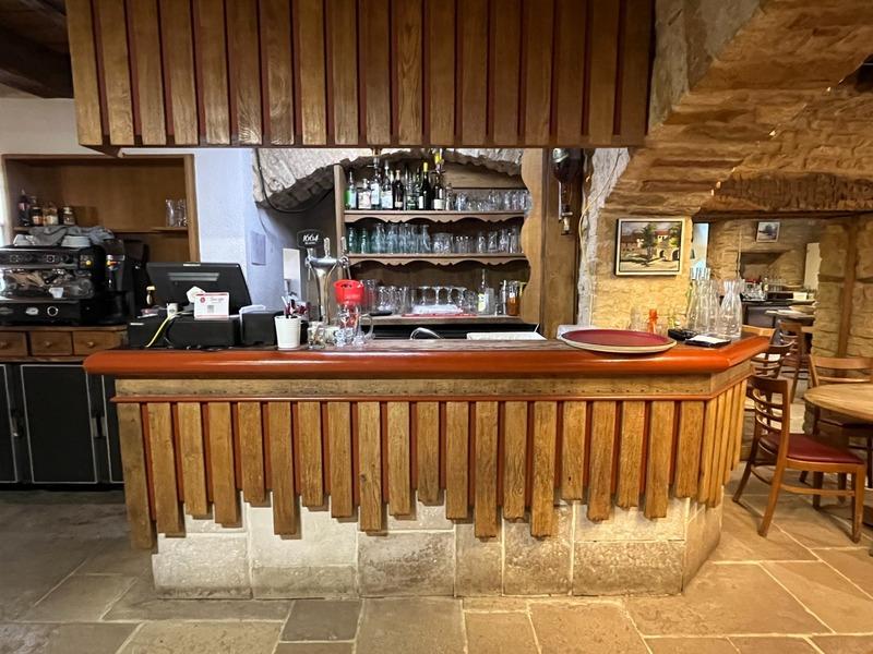 Fonds de commerce - 1 100 m²