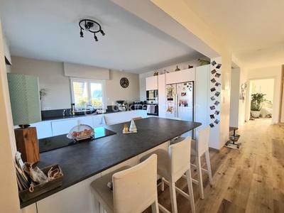 Maison - 157 m² - 7 pièces