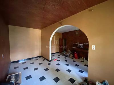 Maison - 170 m² - 8 pièces