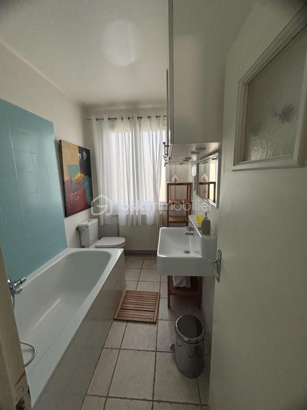 Maison - 166 m² - 6 pièces