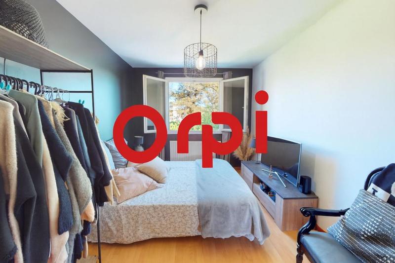 Maison - 98 m² - 5 pièces