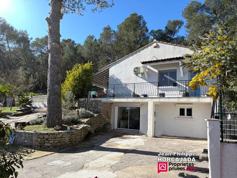 Maison - 191 m² - 8 pièces