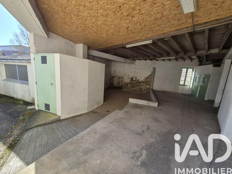 Maison - 400 m² - 5 pièces