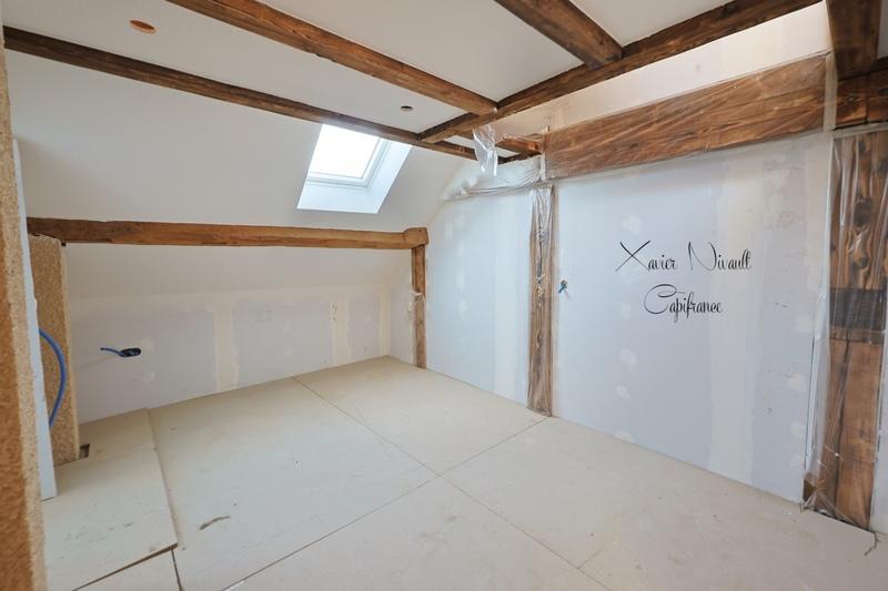 Propriété - 560 m² - 15 pièces