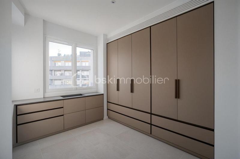 Appartement - 134 m² - 5 pièces