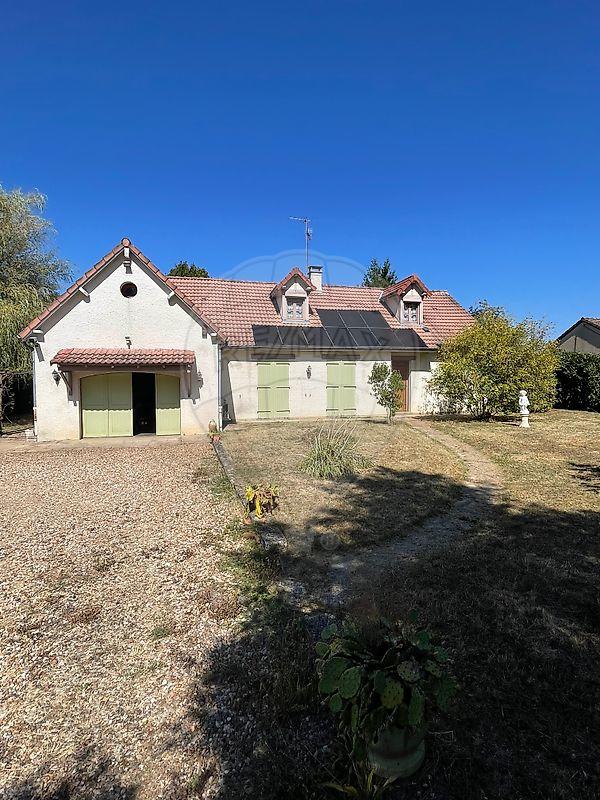 Maison - 152 m² - 6 pièces