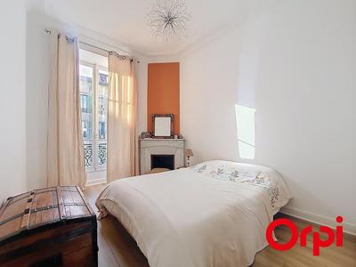 Appartement - 81 m² - 4 pièces