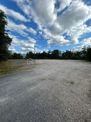 Terrain industriel - 6 371 m²