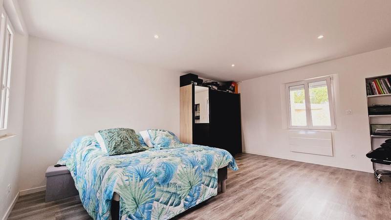 Maison - 180 m² - 5 pièces