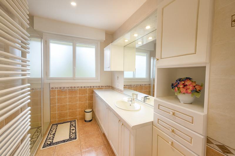 Maison - 104 m² - 4 pièces