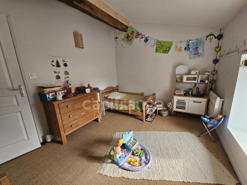 Maison - 98 m² - 5 pièces