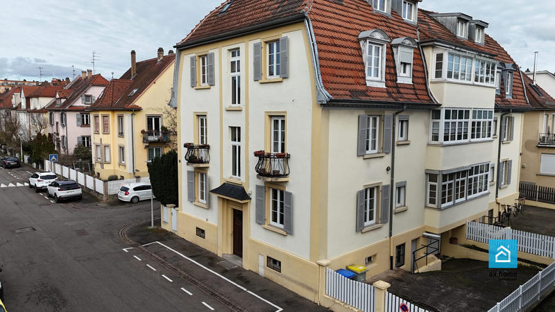 Appartement - 95 m² - 3 pièces