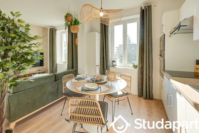 Chambre - 10 m² - 1 pièce