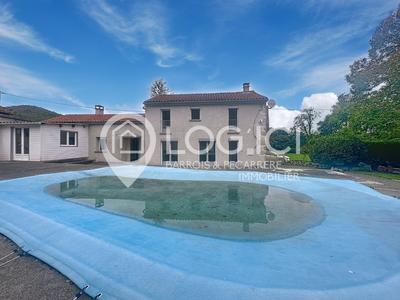 Maison - 130 m² - 5 pièces