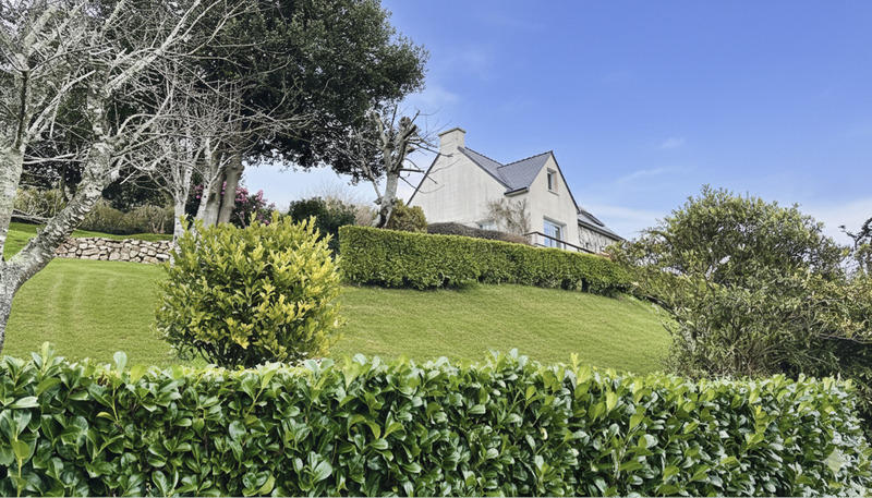 Maison - 136 m² - 8 pièces